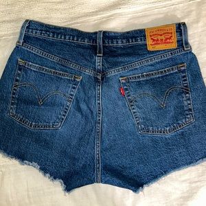 Levi women’s denim shorts